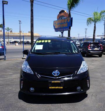 2013 Toyota Prius v Two