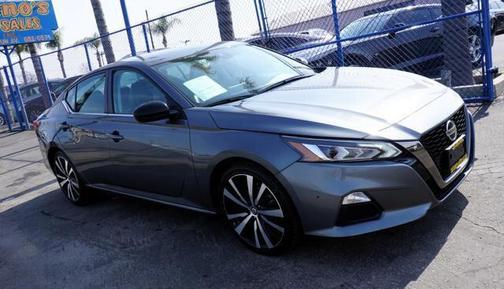2021 Nissan Altima SR FWD