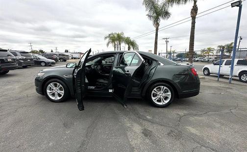 2016 Ford Taurus SEL