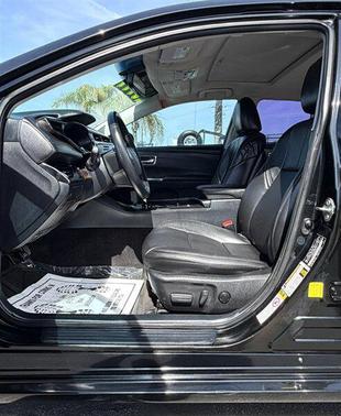 2013 Toyota Avalon Hybrid XLE Premium