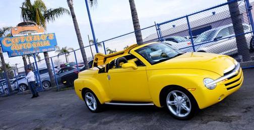 2004 Chevrolet SSR Base