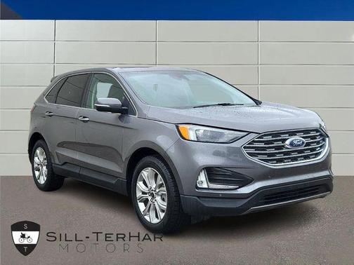 2023 Ford Edge Titanium