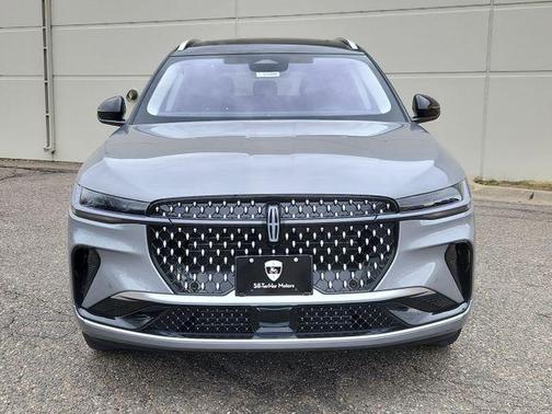 2025 Lincoln Nautilus Reserve