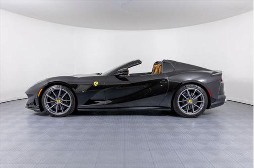 2021 Ferrari 812 GTS