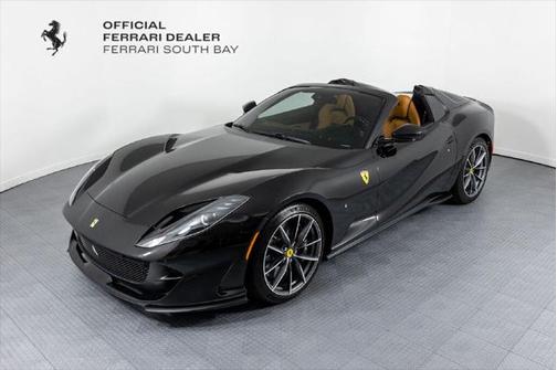 2021 Ferrari 812 GTS Base