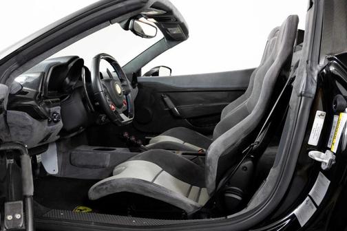 2015 Ferrari 458 Speciale Base