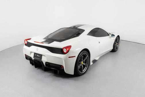 2015 Ferrari 458 Speciale Base