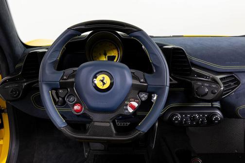 2015 Ferrari 458 Speciale Base