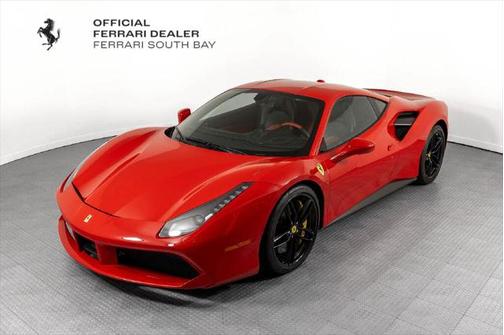2016 Ferrari 488 GTB Base