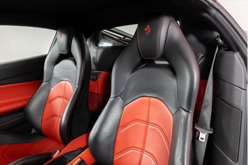 2016 Ferrari 488 GTB Base