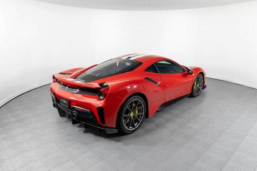 2020 Ferrari 488 Pista Base