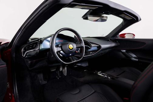 2023 Ferrari SF90 Spider 