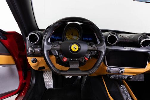 Rosso Corsa 2020 Ferrari Portofino Base