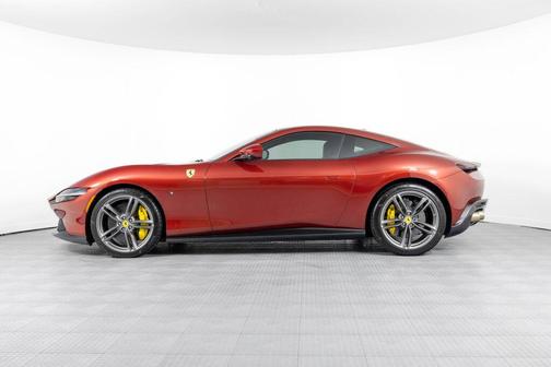 Rosso Fiorano 2022 Ferrari Roma