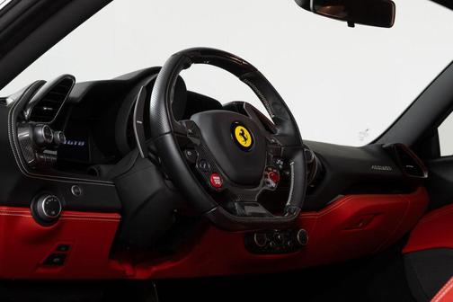 2018 Ferrari 488 GTB Base