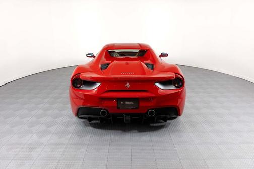 2018 Ferrari 488 Spider Base