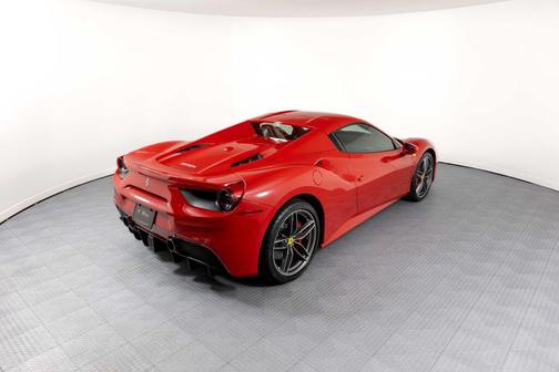 2018 Ferrari 488 Spider Base