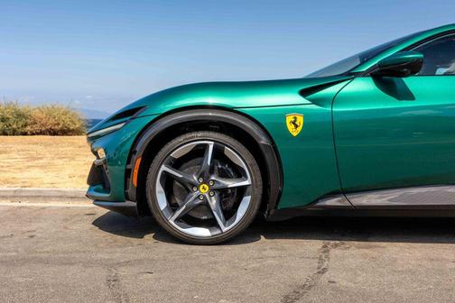 2024 Ferrari Purosangue 