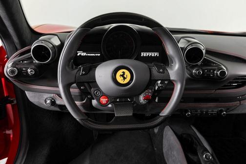 2022 Ferrari F8 Tributo Base