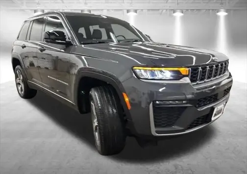 Baltic Gray Metallic Clear-Coat Exterior Paint 2026 Jeep Grand Cherokee Limited