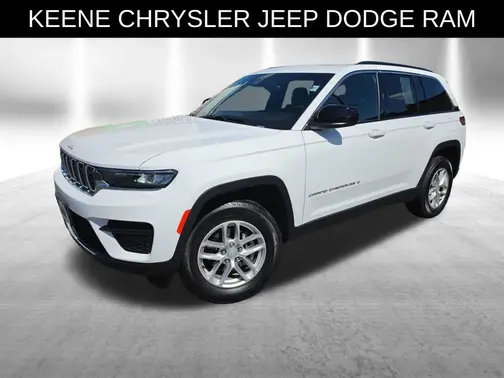 White 2025 Jeep Grand Cherokee Laredo X