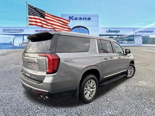 2022 GMC Yukon XL Denali