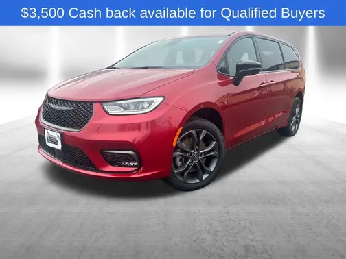 Red Hot Pearl-Coat Exterior Paint 2026 Chrysler Pacifica Select