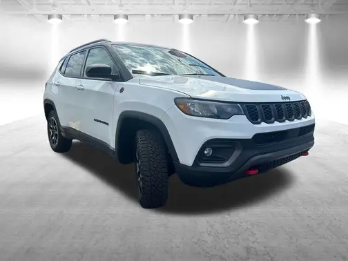 White 2025 Jeep Compass Trailhawk