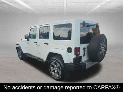 White 2018 Jeep Wrangler JK Unlimited Sahara