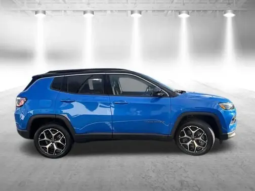 Hydro Blue Pearl-Coat Exterior Paint 2026 Jeep Compass Limited