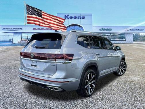 2024 Volkswagen Atlas 2.0T SEL Premium R-Line