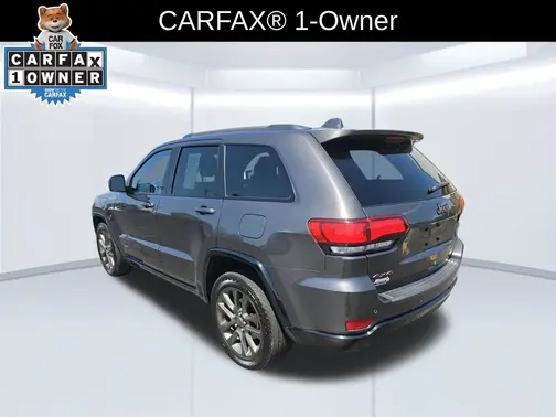Gray 2016 Jeep Grand Cherokee Limited