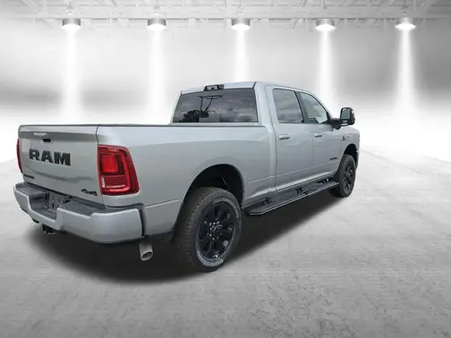 Silver-Zynith Exterior Paint 2026 RAM 3500 Laramie