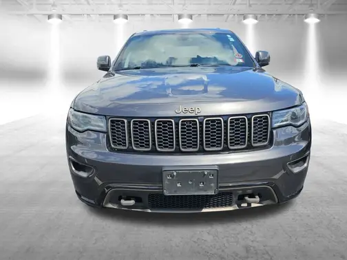 Gray 2016 Jeep Grand Cherokee Limited