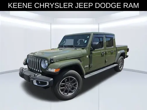 Green 2023 Jeep Gladiator Overland