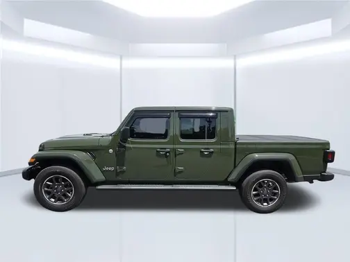 Green 2023 Jeep Gladiator Overland