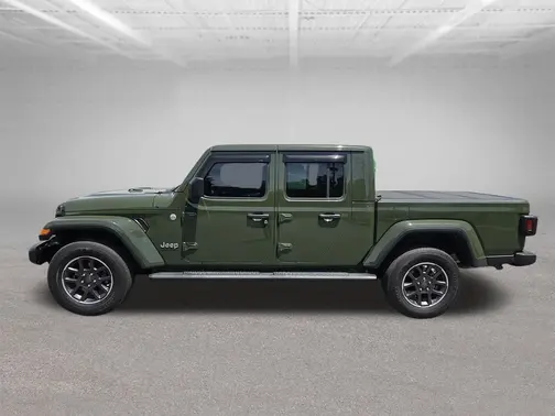 Green 2023 Jeep Gladiator Overland