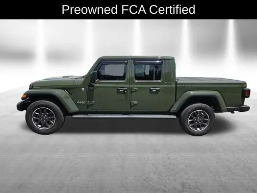 Green 2023 Jeep Gladiator Overland