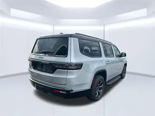Silver-Zynith Exterior Paint 2026 Jeep Grand Wagoneer Upland