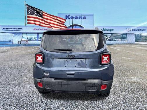 2022 Jeep Renegade Altitude