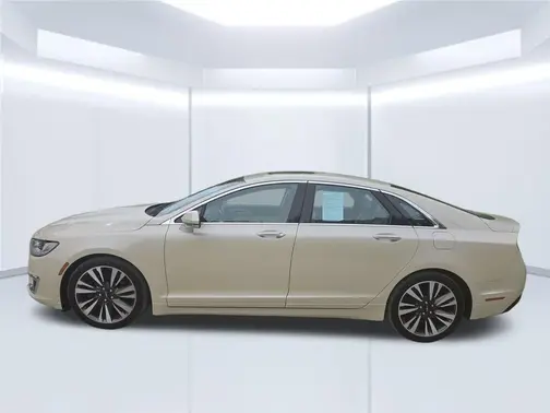 Beige 2018 Lincoln MKZ Reserve