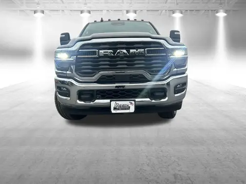 Granite Crystal Metallic Clear-Coat Exterior Paint 2026 RAM 2500 Big Horn