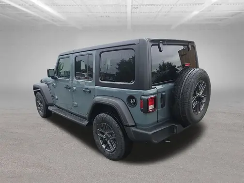 Anvil Clear-Coat Exterior Paint 2026 Jeep Wrangler Sport S