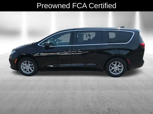 Black 2026 Chrysler Pacifica Select
