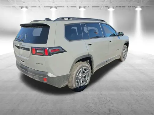 Sting-Gray Clear-Coat Exterior Paint 2026 Jeep Cherokee Limited
