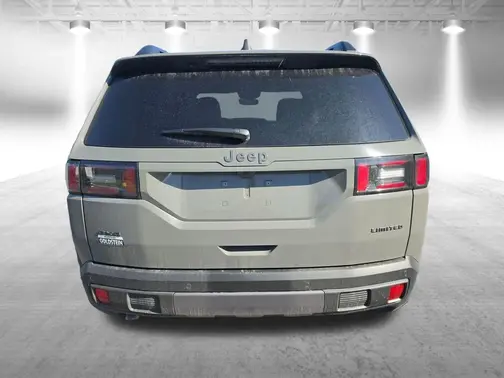 Sting-Gray Clear-Coat Exterior Paint 2026 Jeep Cherokee Limited