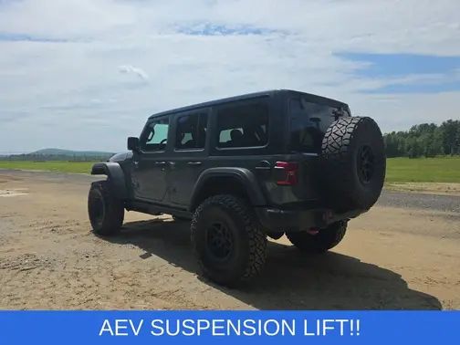 Anvil Clear-Coat Exterior Paint 2026 Jeep Wrangler Rubicon