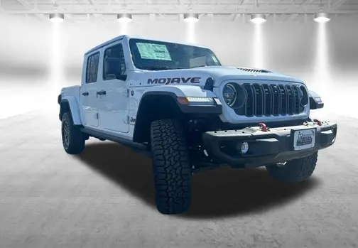 Bright White Clear-Coat Exterior Paint 2026 Jeep Gladiator Mojave