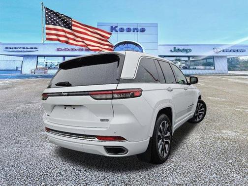 2023 Jeep Grand Cherokee Overland
