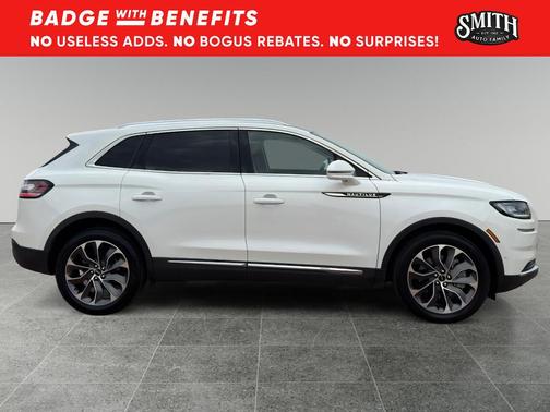 2022 Lincoln Nautilus Reserve